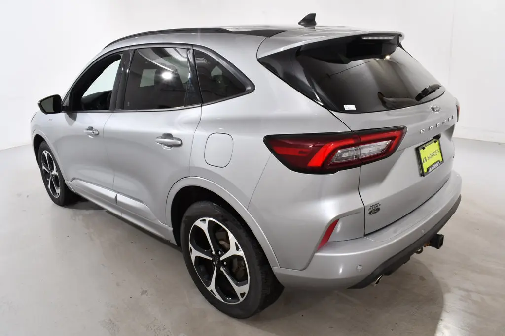 2023 Ford Escape - $25,455