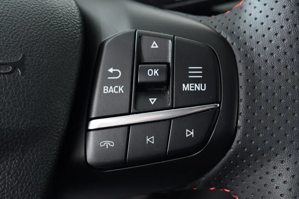 2023 Ford Escape - $25,455