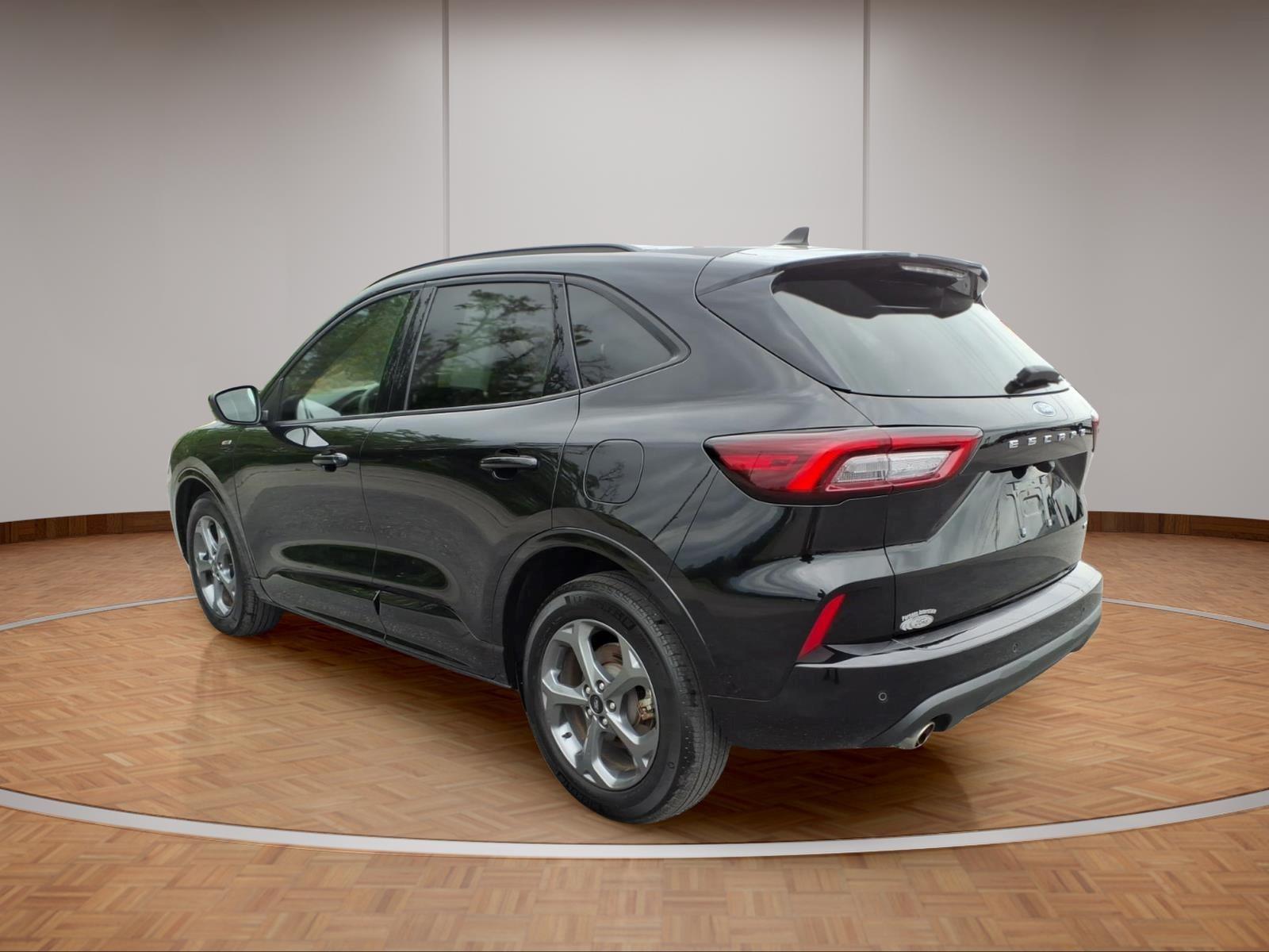 2023 Ford Escape - $24,999