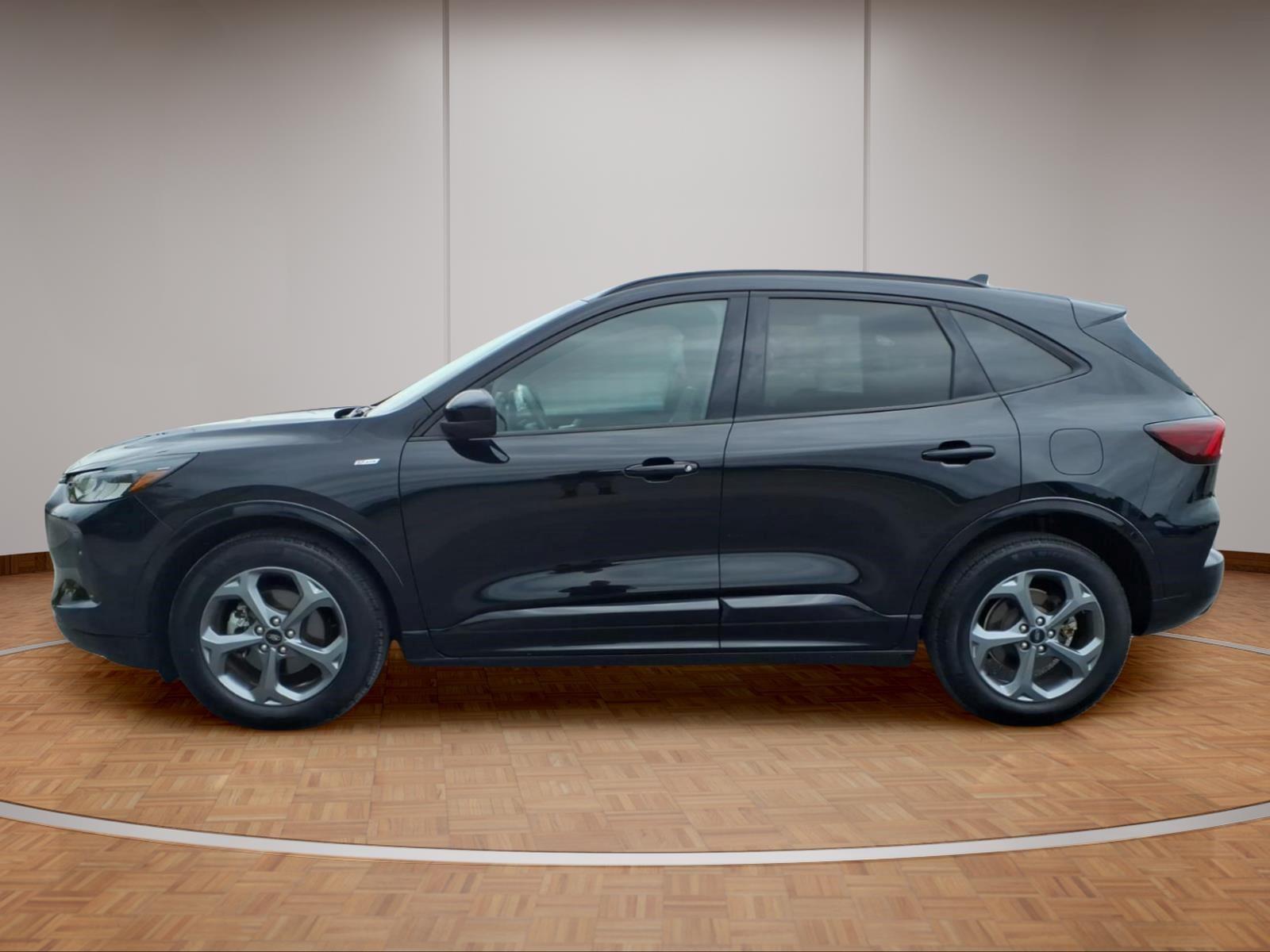 2023 Ford Escape - $24,999