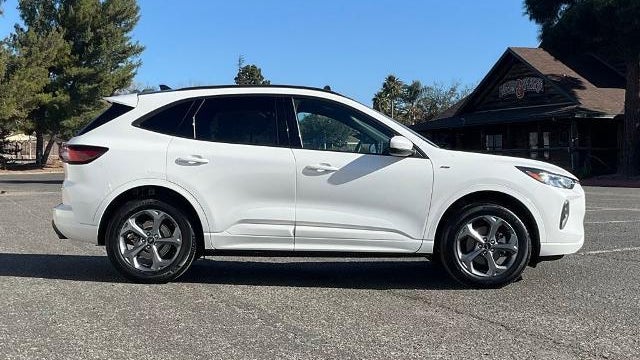 2024 Ford Escape ST-Line Select
