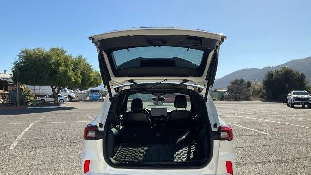 2024 Ford Escape ST-Line Select