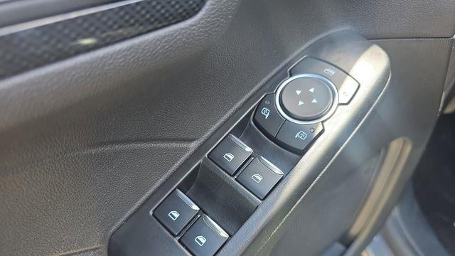 2024 Ford Escape ST-Line Select