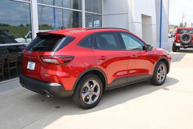 2025 Ford Escape - $27,917