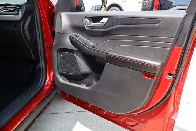 2025 Ford Escape - $27,917