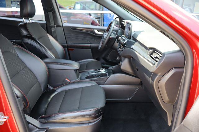 2025 Ford Escape - $27,917