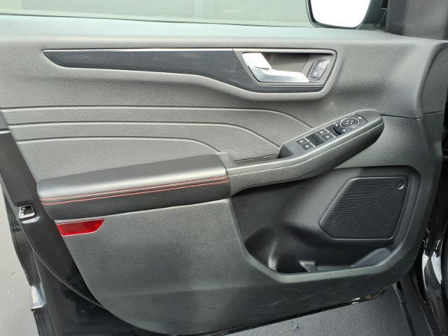 2025 Ford Escape - $31,378