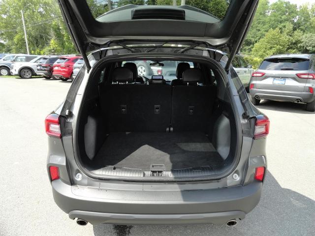 2025 Ford Escape - $29,999