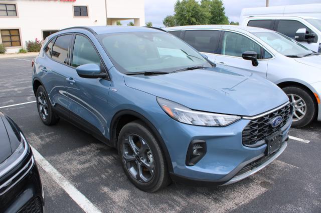 2025 Ford Escape - $24,500
