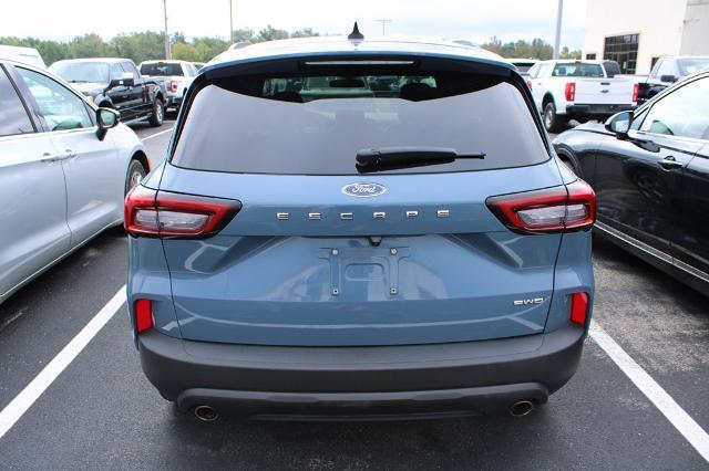 2025 Ford Escape - $24,500