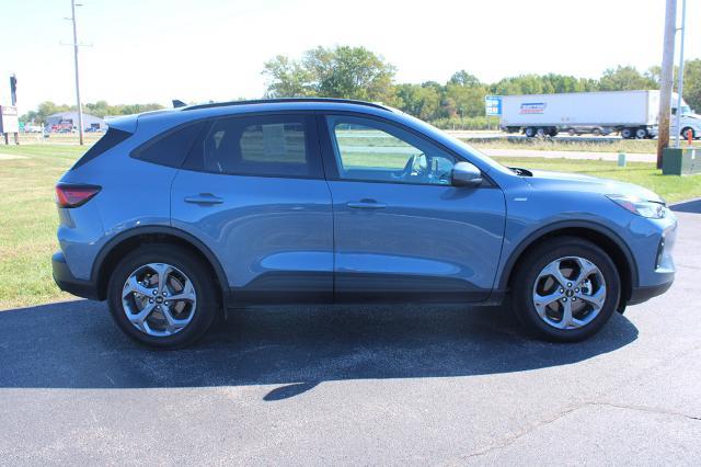 2025 Ford Escape - $23,950