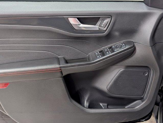 2025 Ford Escape - $25,898
