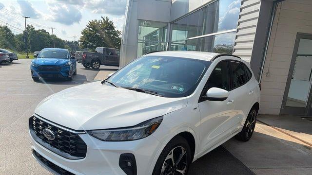 2023 Ford Escape ST-Line Select