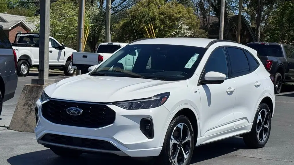 2023 Ford Escape ST-Line Select