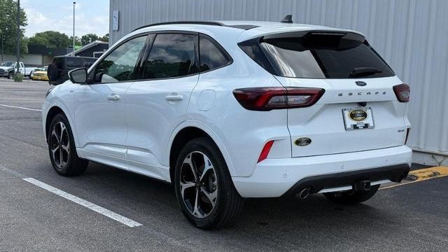 2023 Ford Escape ST-Line Select