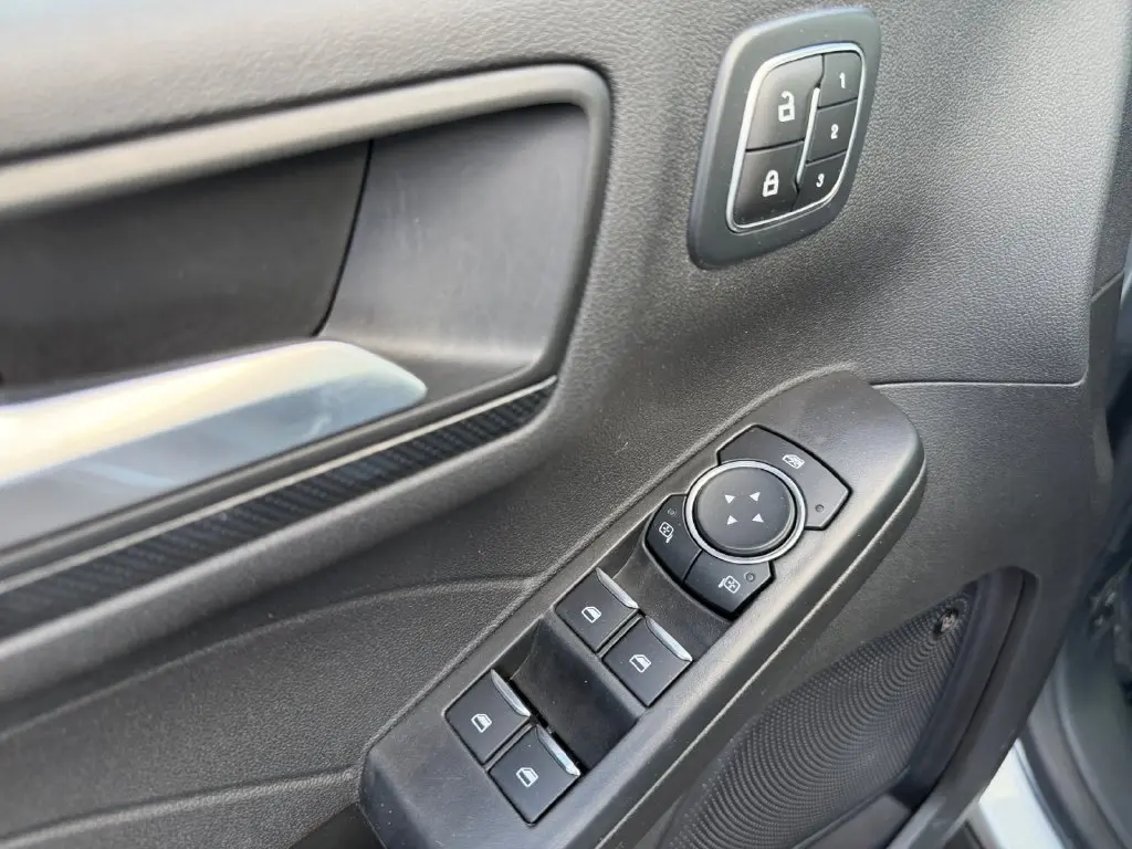 2023 Ford Escape - $27,583