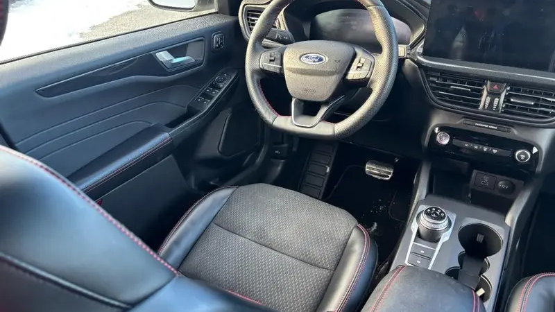 2023 Ford Escape ST-Line Select