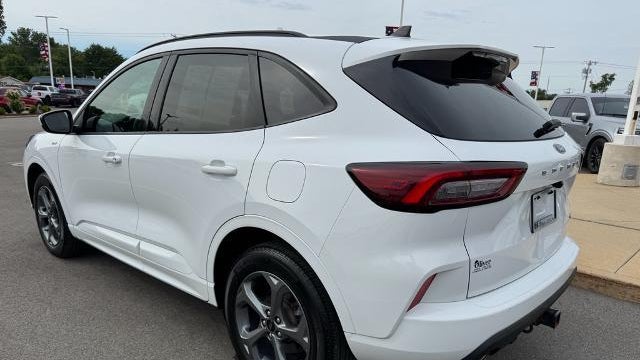 2023 Ford Escape ST-Line Select