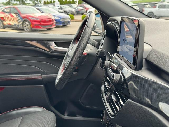 2023 Ford Escape - $25,252