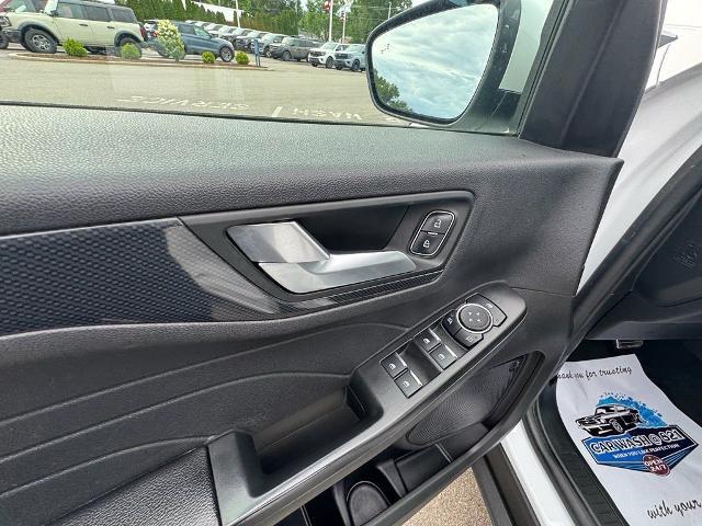 2023 Ford Escape - $25,252