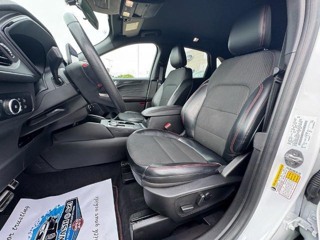 2023 Ford Escape - $25,252