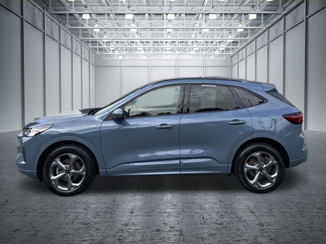 2023 Ford Escape ST-Line Select — photo 1 of 24