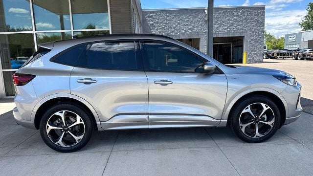 2024 Ford Escape ST-Line Select