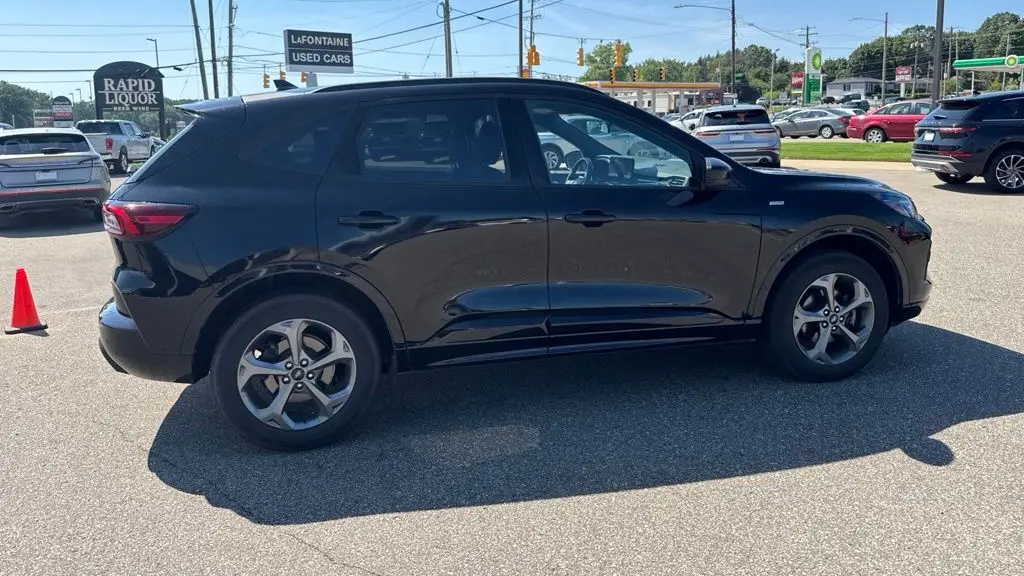2024 Ford Escape ST-Line Select