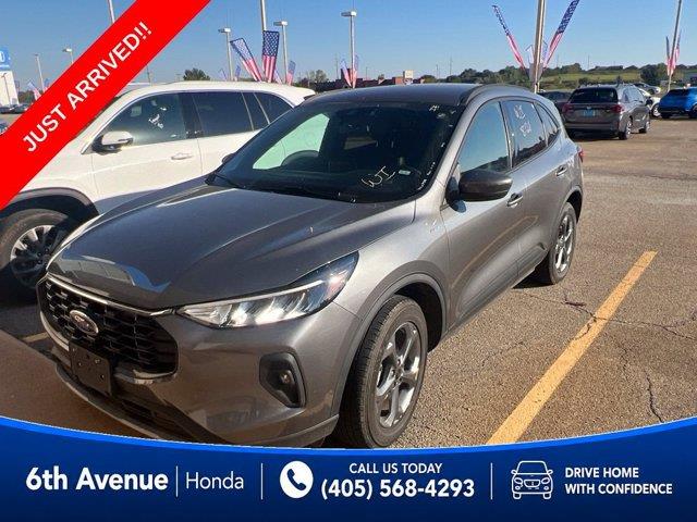 2025 Ford Escape - $25,410