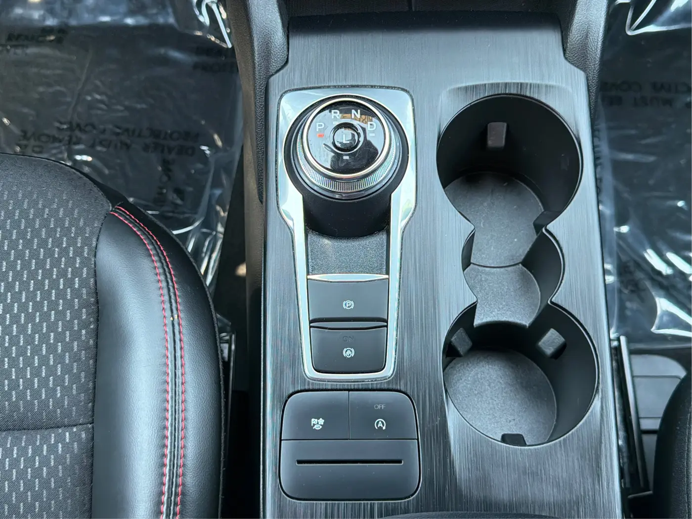 2025 Ford Escape - $28,895