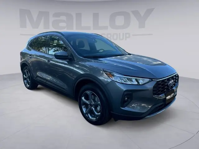 2025 Ford Escape - $23,600