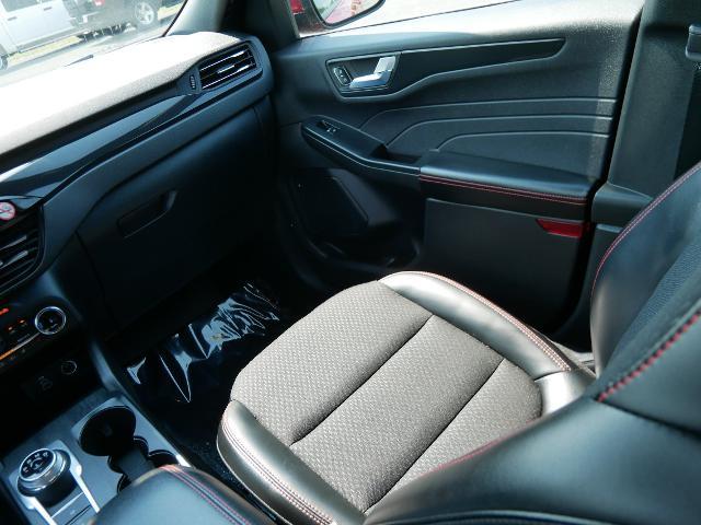 2025 Ford Escape - $24,987
