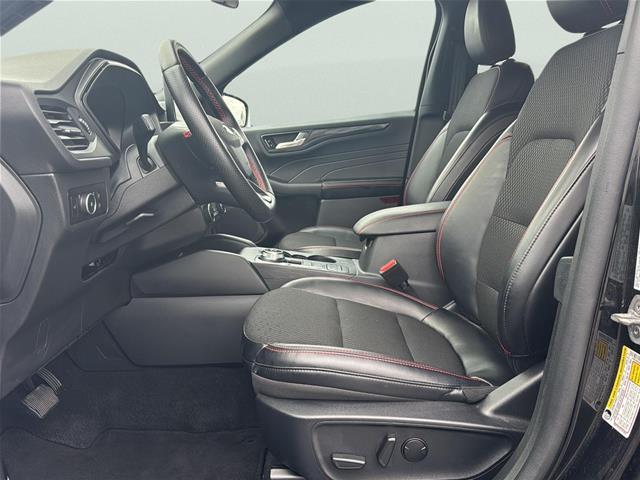 2025 Ford Escape - $25,199