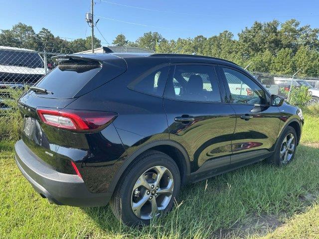 2025 Ford Escape - $21,687