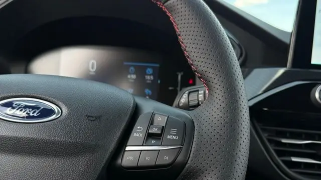 2026 Ford Escape ST-Line Select