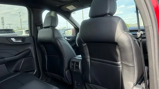 2026 Ford Escape ST-Line Select