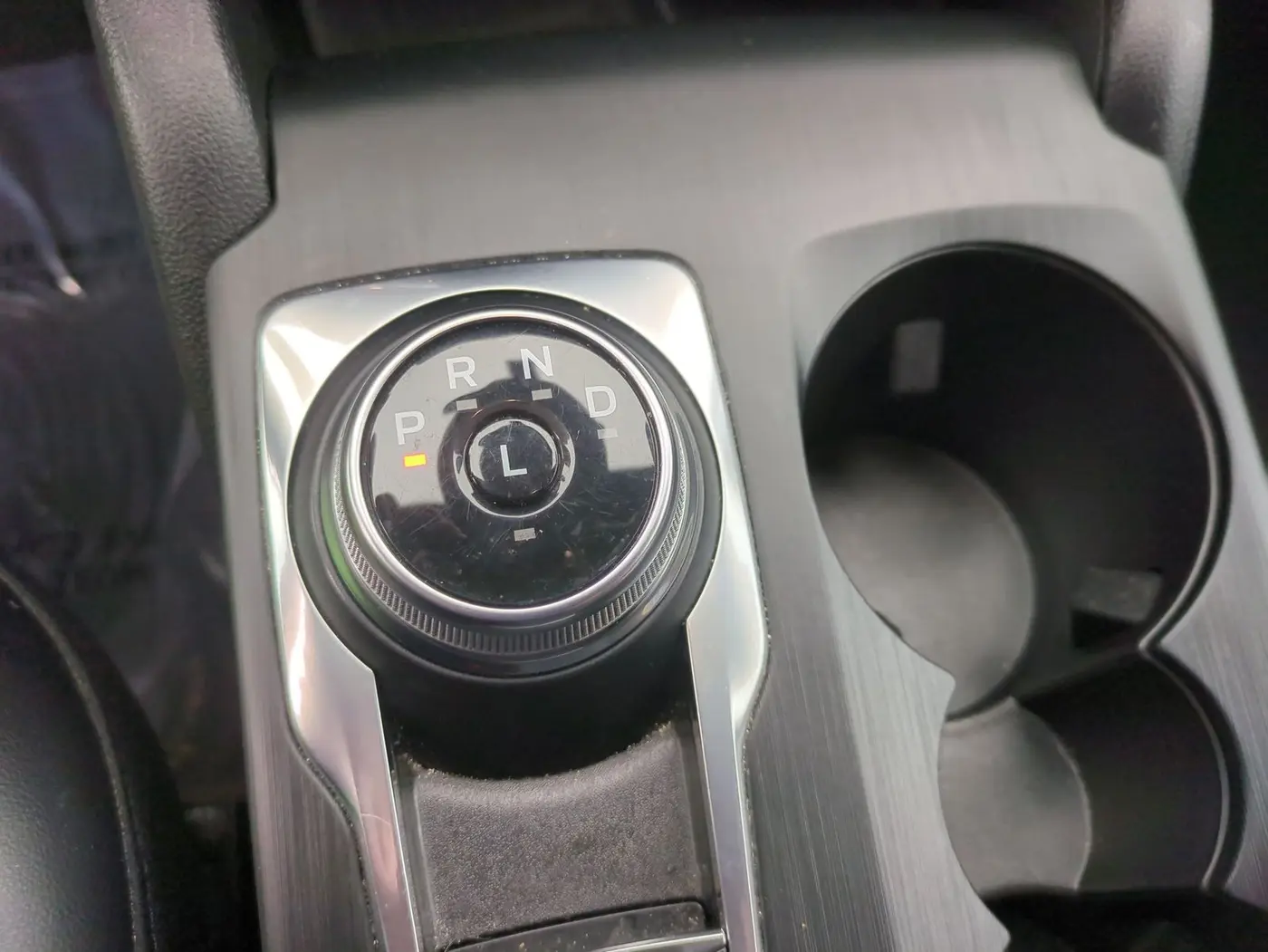 2023 Ford Escape - $25,290