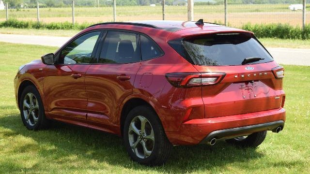 2023 Ford Escape ST-Line Select