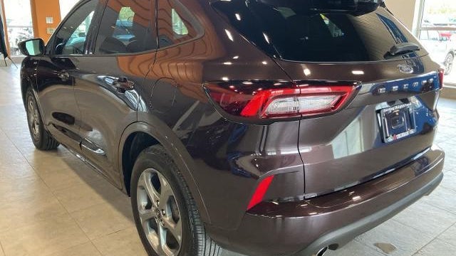 2023 Ford Escape ST-Line Select