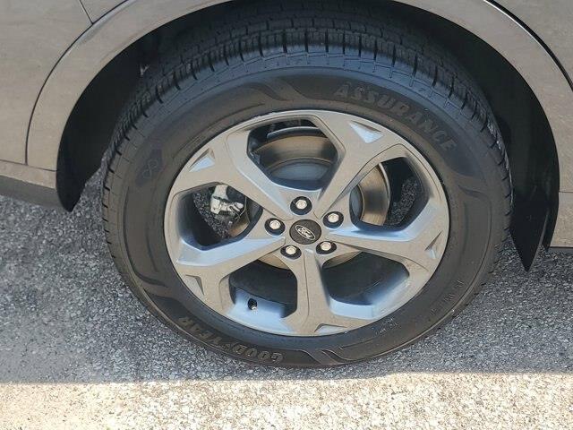 2024 Ford Escape - $27,995