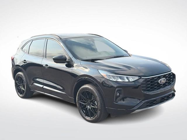 2024 Ford Escape ST-Line Select — photo 1 of 24
