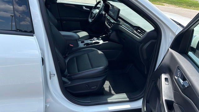 2024 Ford Escape ST-Line Select