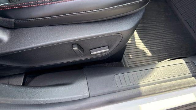 2024 Ford Escape ST-Line Select