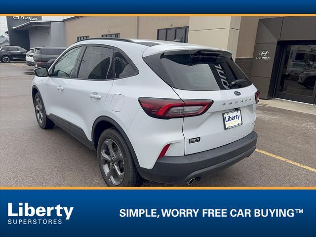 2025 Ford Escape - $27,999