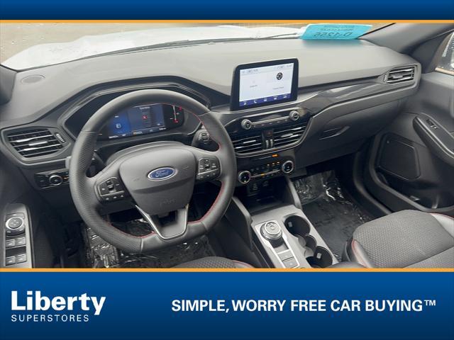 2025 Ford Escape - $27,999