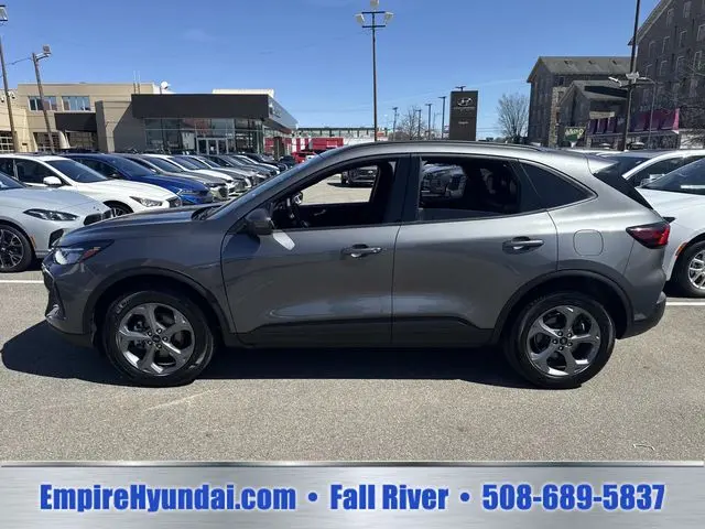 2025 Ford Escape - $23,390