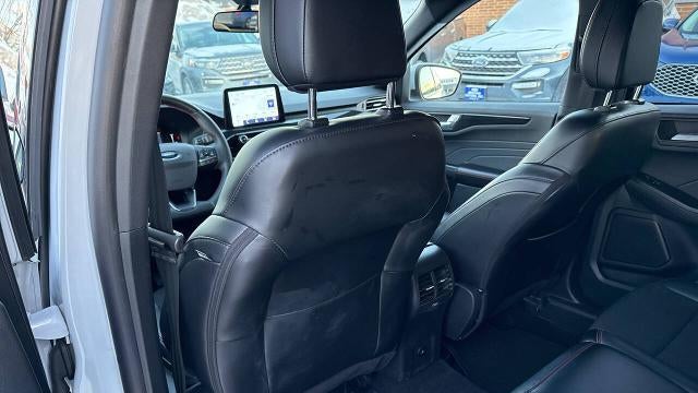 2025 Ford Escape ST-Line Select