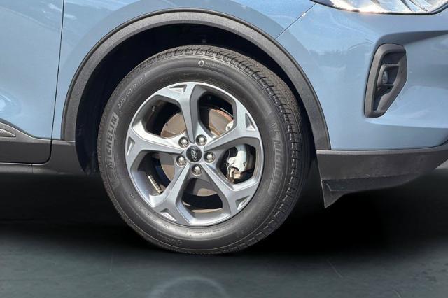 2025 Ford Escape - $22,814