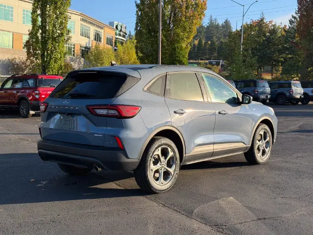 2025 Ford Escape - $22,983