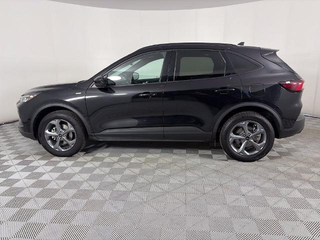 2025 Ford Escape - $24,999